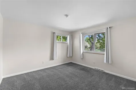 6450 S Magnolia Court Centennial CO 80111