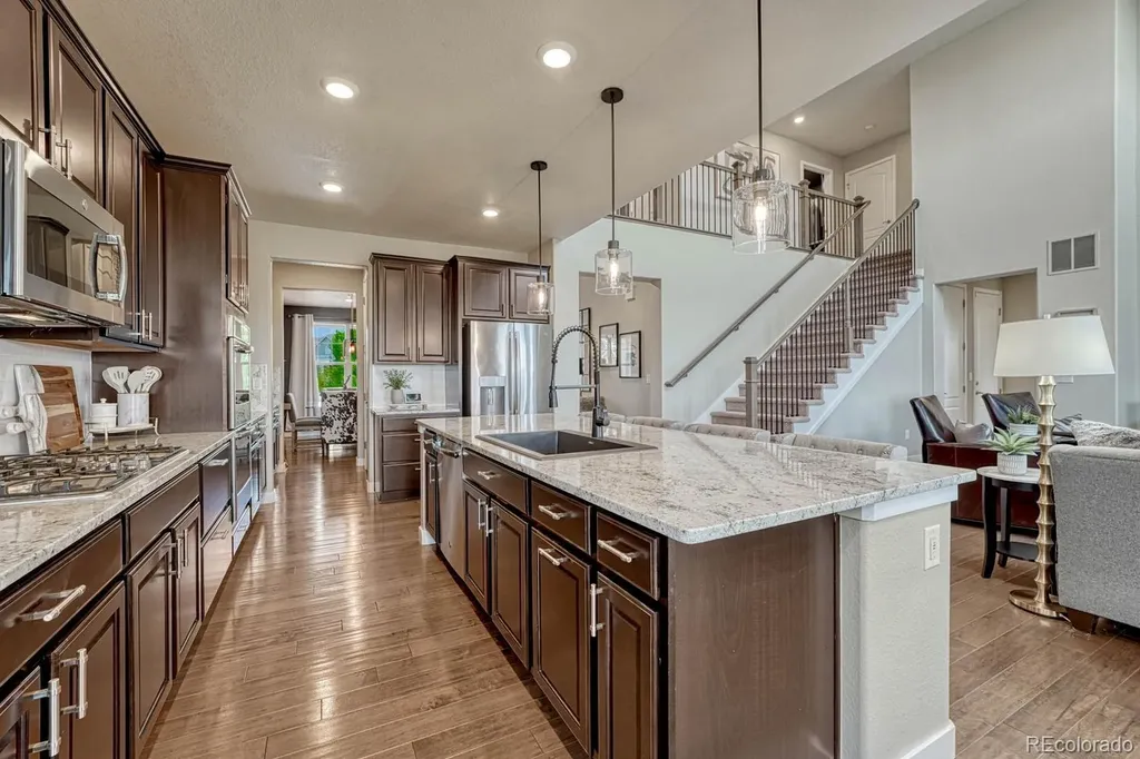 8055 S Vandriver Way Aurora CO 80016