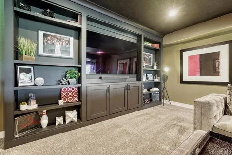 8055 S Vandriver Way Aurora CO 80016