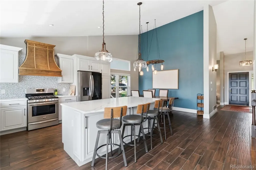 10306 Mica Way Parker CO 80134