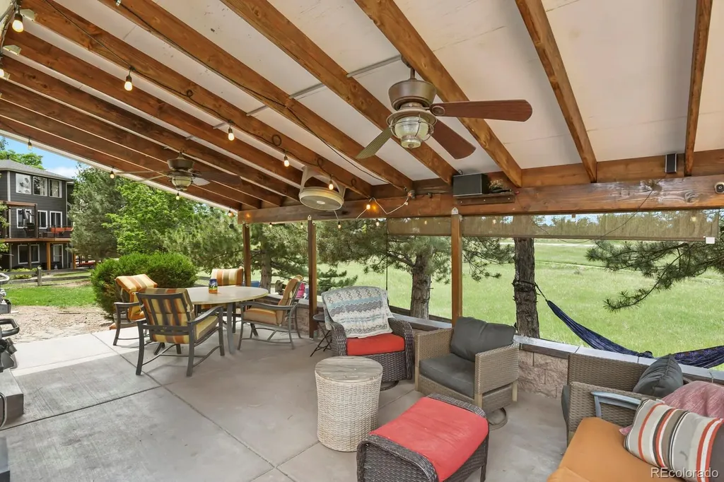 9907 Blackbird Circle Littleton CO 80130