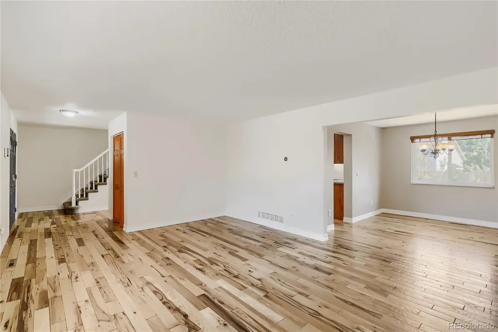 5585 S Quintero Way Aurora CO 80015