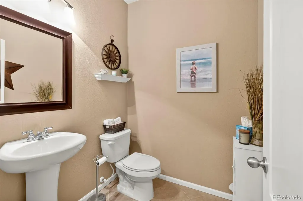 7151 S Oak Hill Circle Aurora CO 80016