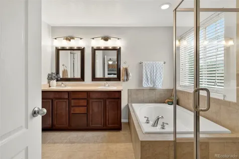 7151 S Oak Hill Circle Aurora CO 80016
