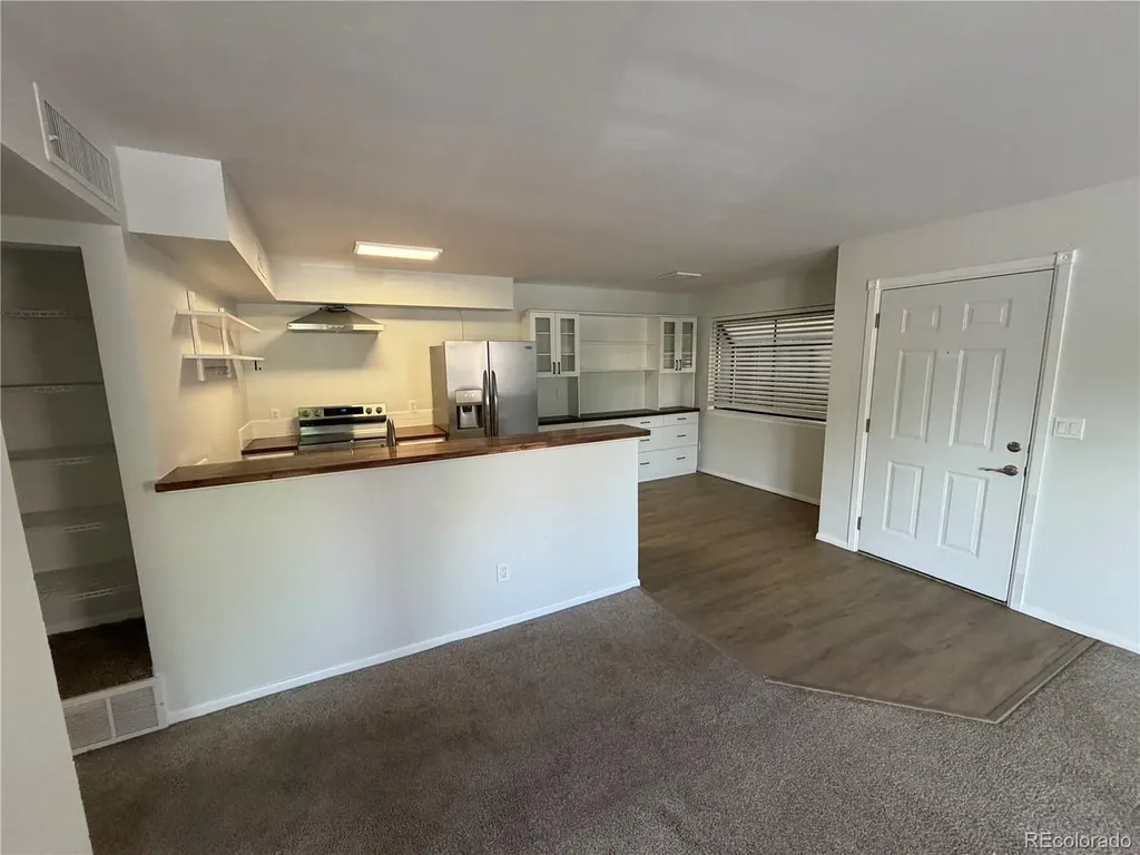 8741 Dawson Street Denver CO 80229
