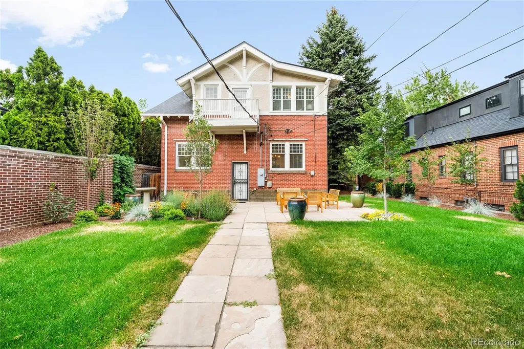 657 Elizabeth Street Denver CO 80206