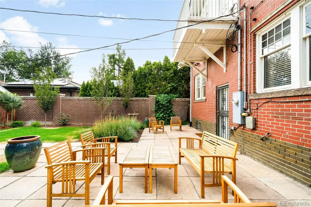 657 Elizabeth Street Denver CO 80206