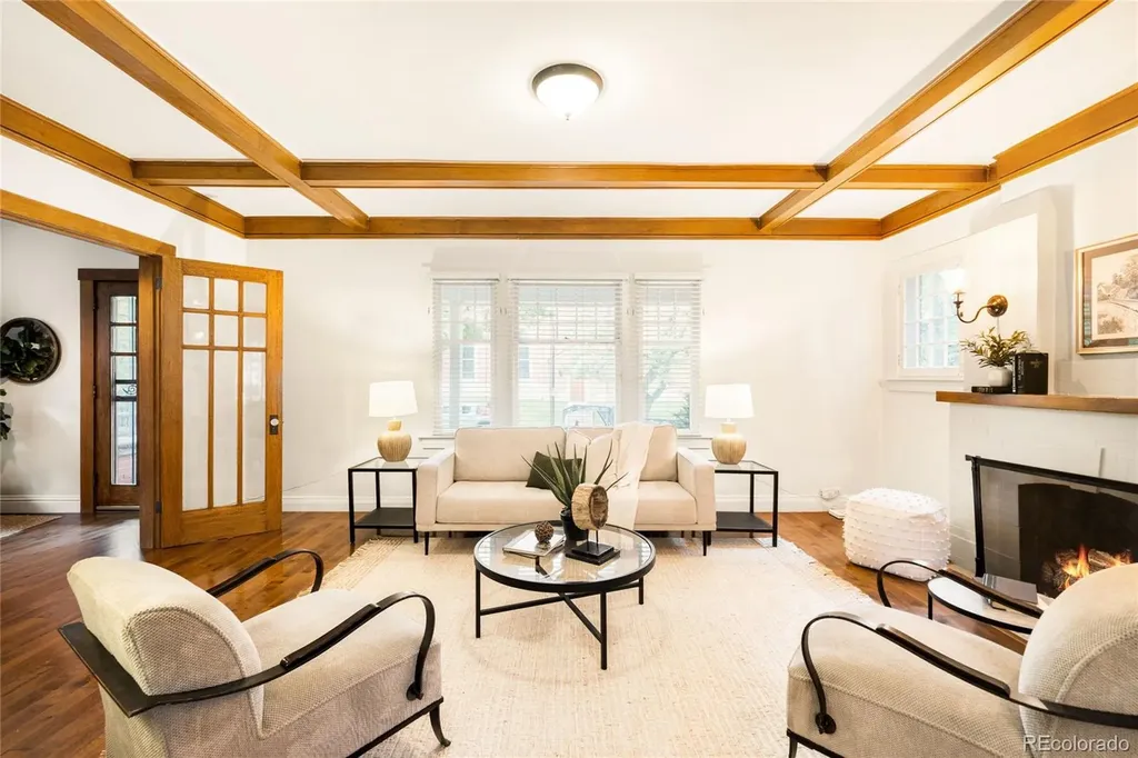 657 Elizabeth Street Denver CO 80206
