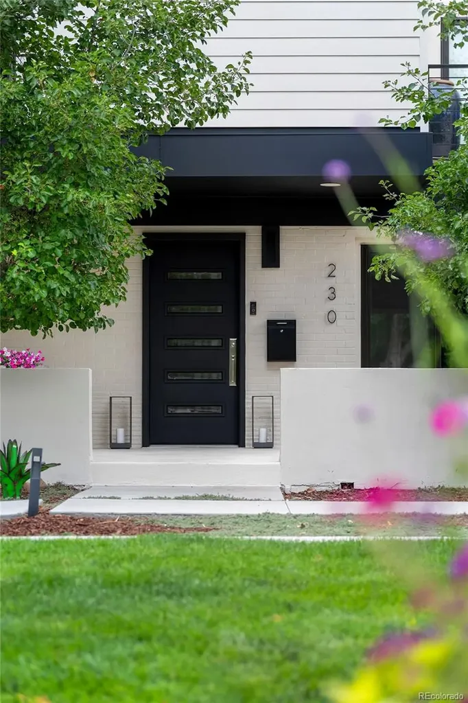 230 S Dexter Street Denver CO 80246