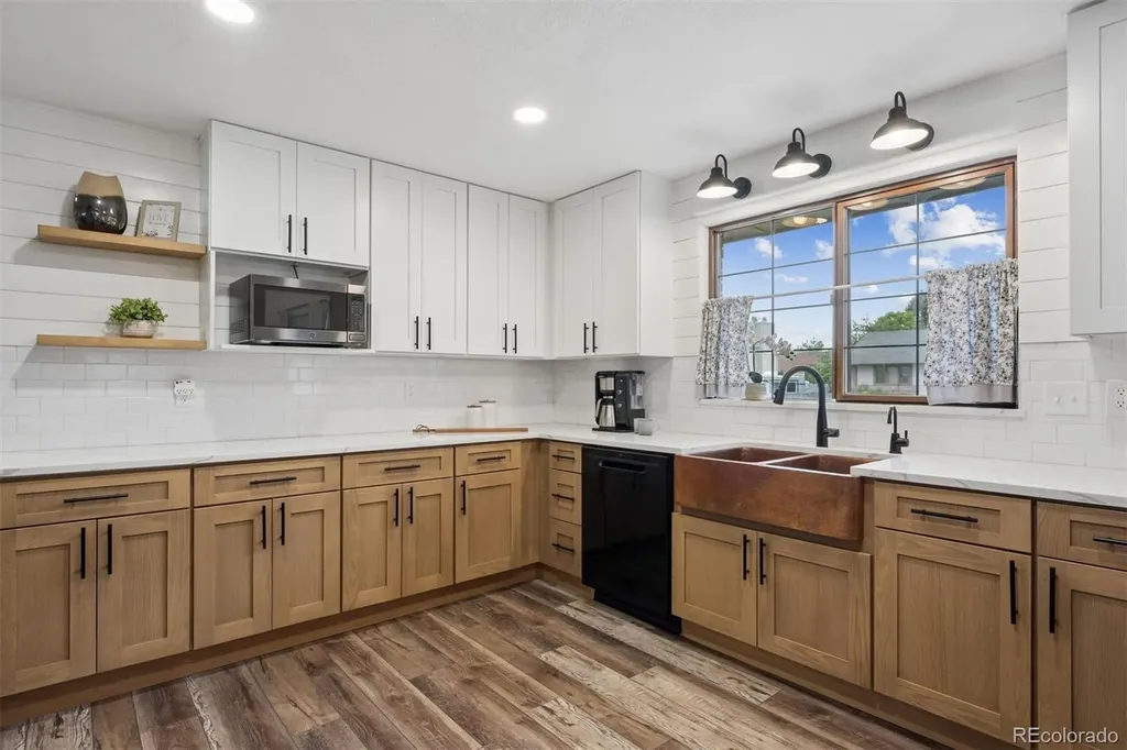 6928 Iris Street Arvada CO 80004