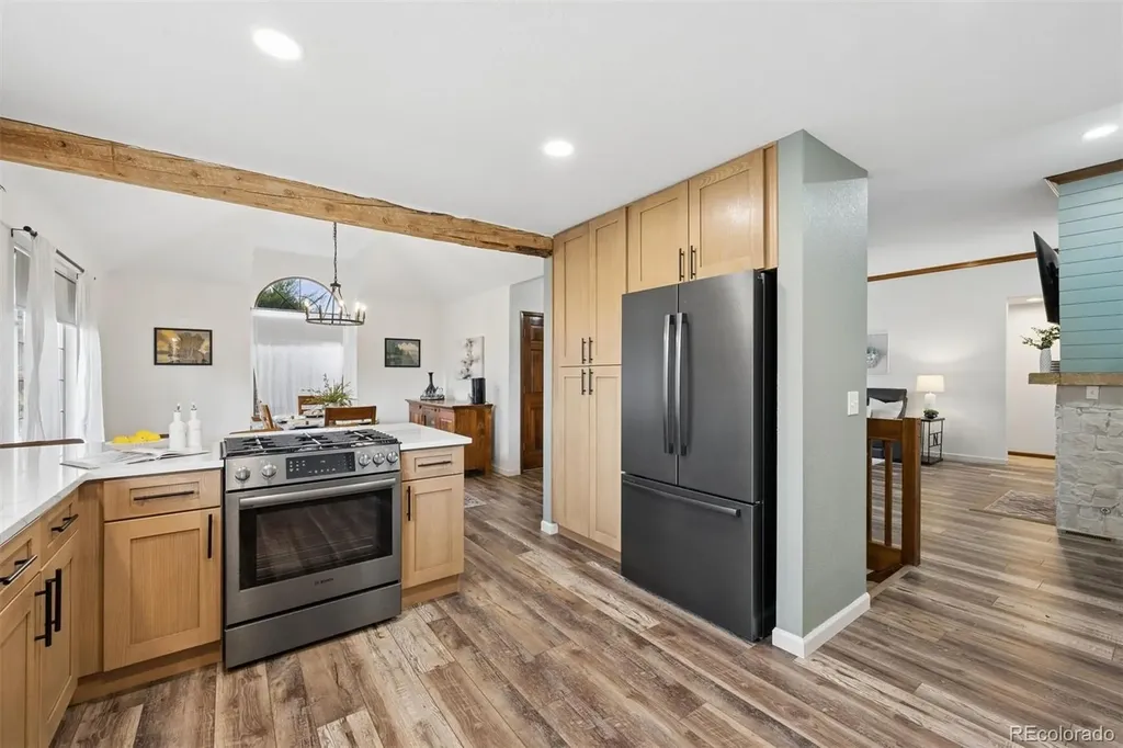 6928 Iris Street Arvada CO 80004