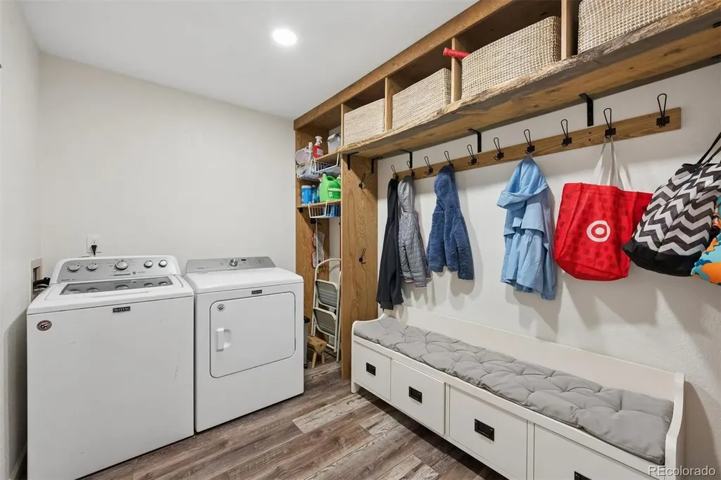 6928 Iris Street Arvada CO 80004