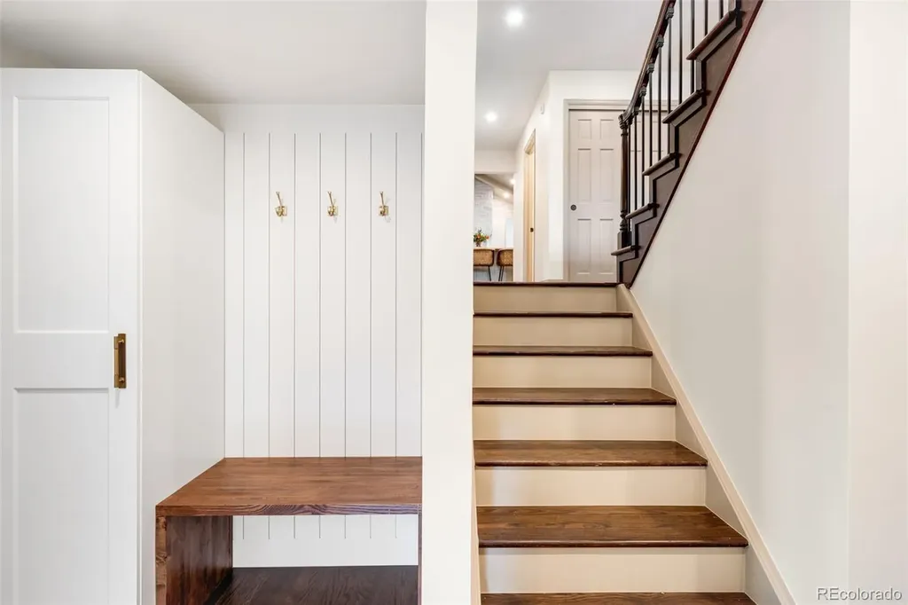 8024 S Oneida Court Centennial CO 80112