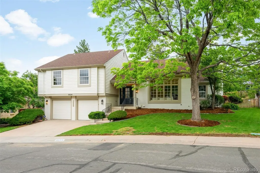 8024 S Oneida Court Centennial CO 80112