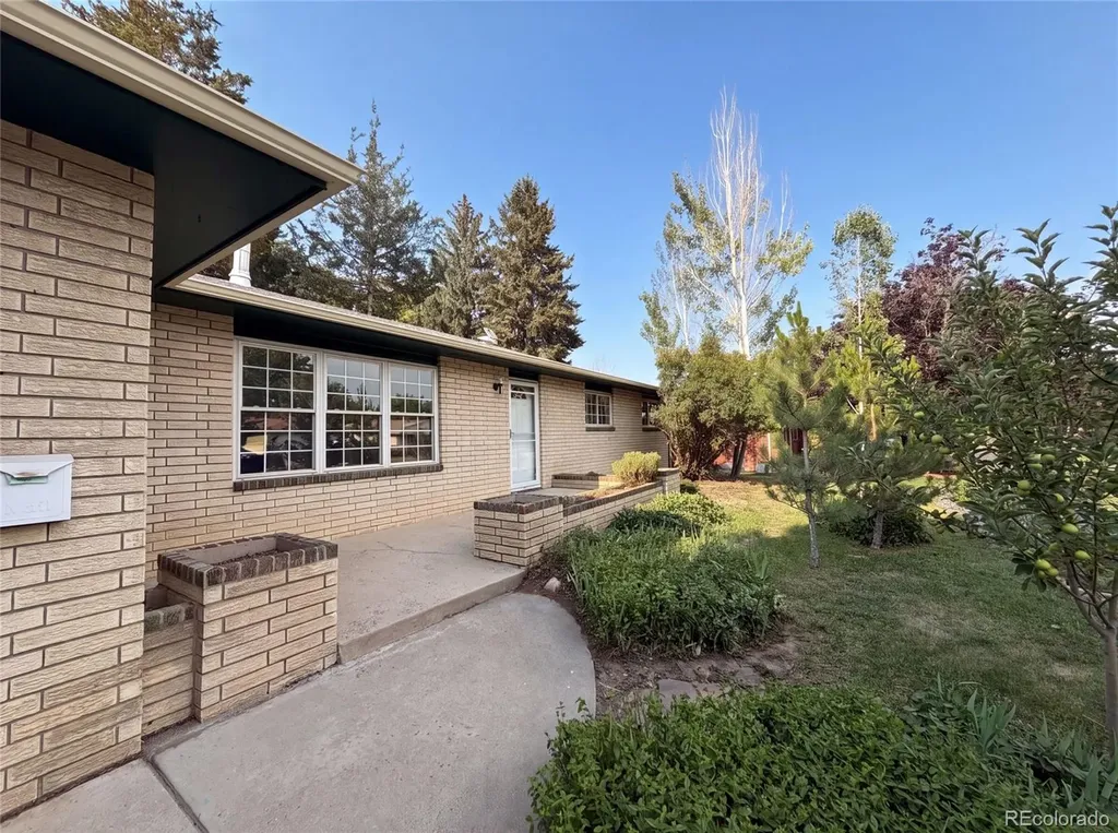 1307 Redwood Drive Loveland CO 80538