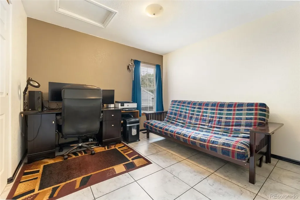 19564 E Ithaca Place Aurora CO 80013
