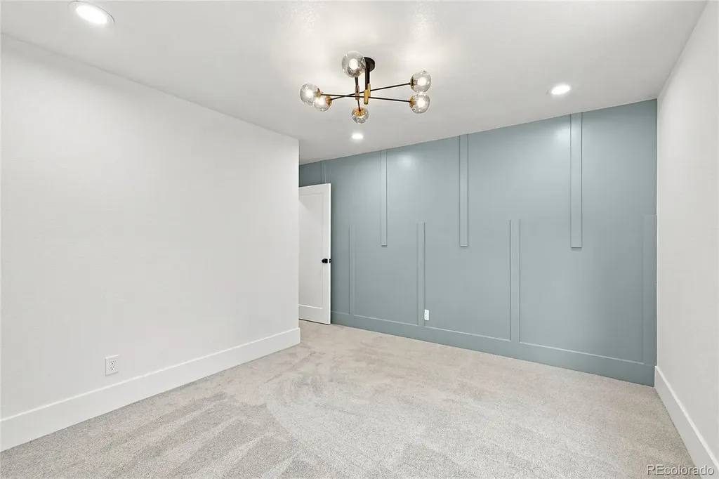 7042 E Wesley Avenue Denver CO 80224