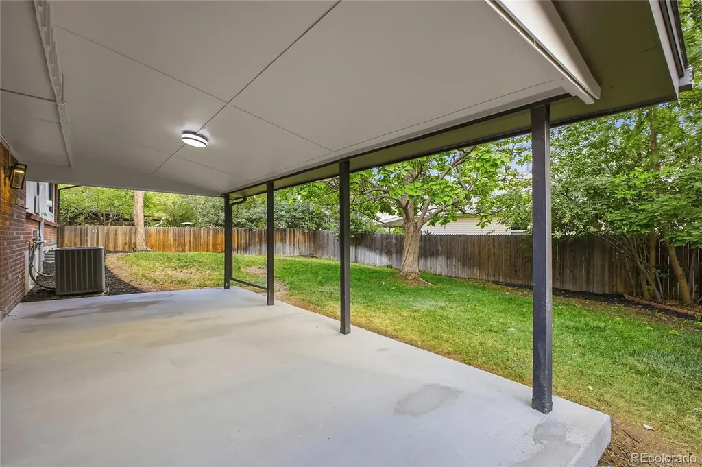 7042 E Wesley Avenue Denver CO 80224