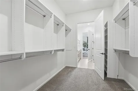 6907 W Jewell Drive Lakewood CO 80227