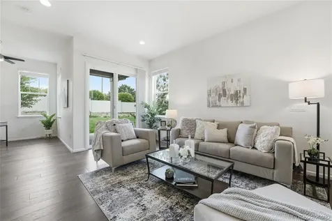 6907 W Jewell Drive Lakewood CO 80227