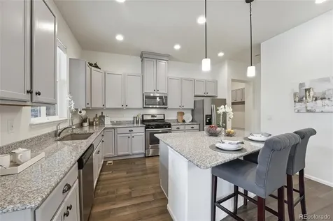 6907 W Jewell Drive Lakewood CO 80227