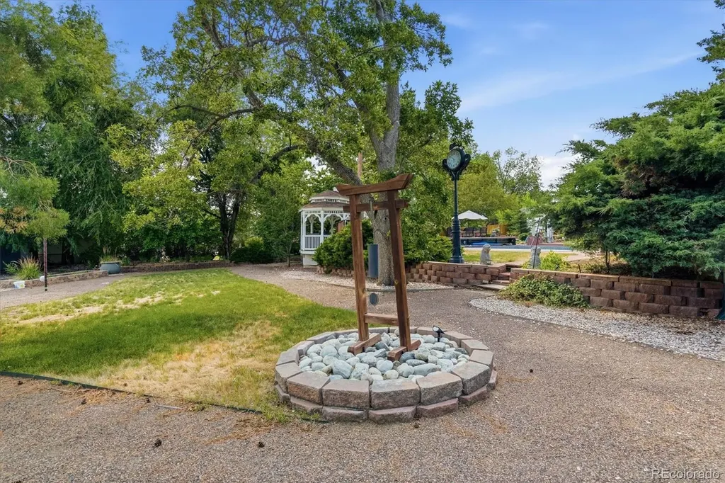 7400 W Radcliff Avenue Littleton CO 80123