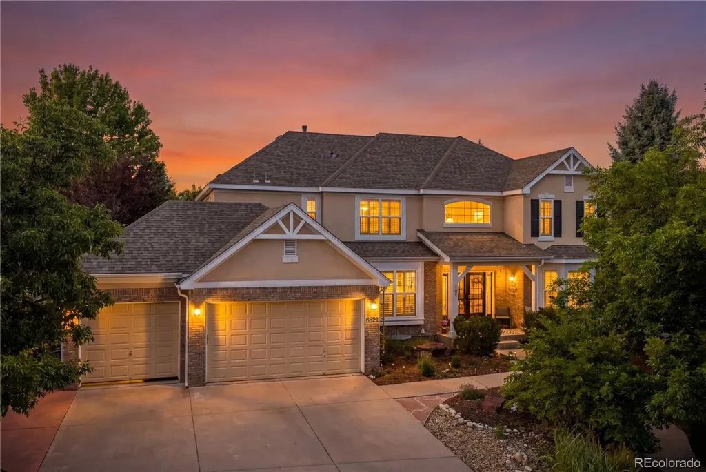6521 S Walden Way Aurora CO 80016