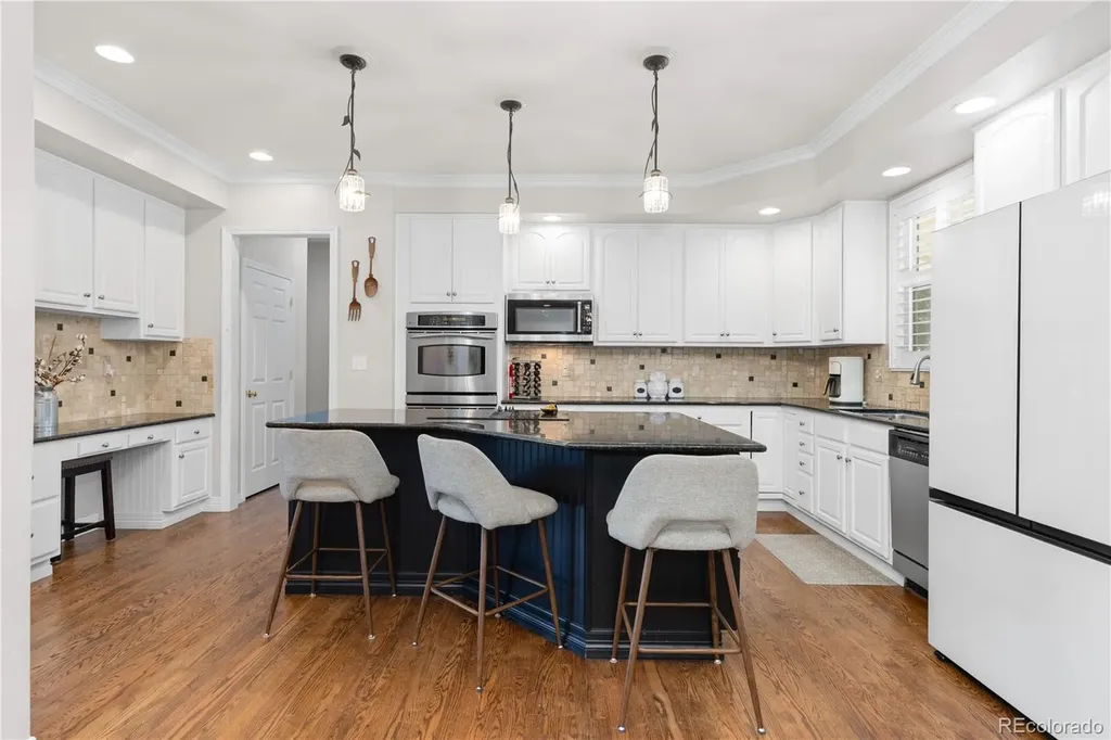 6521 S Walden Way Aurora CO 80016