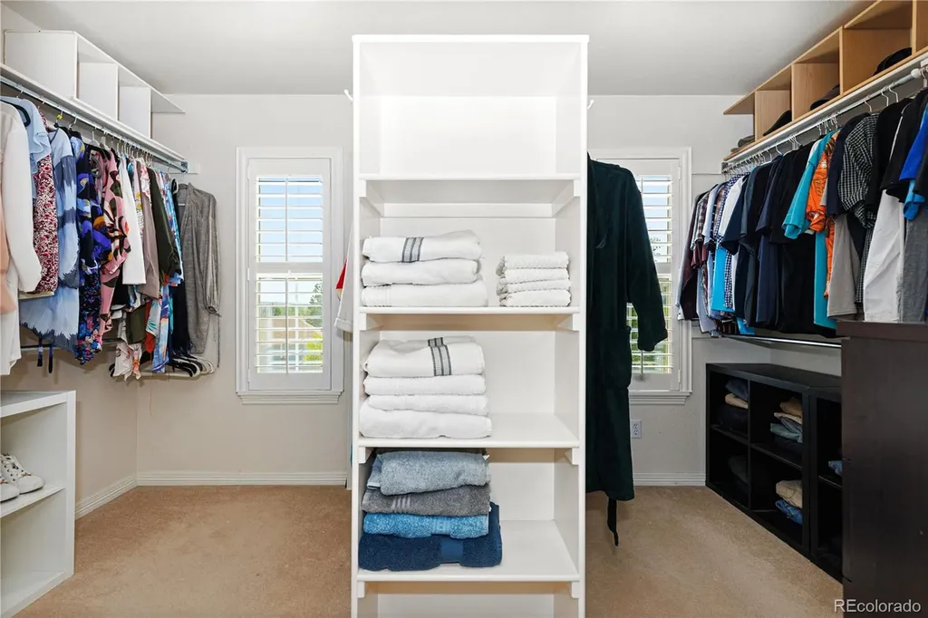 6521 S Walden Way Aurora CO 80016