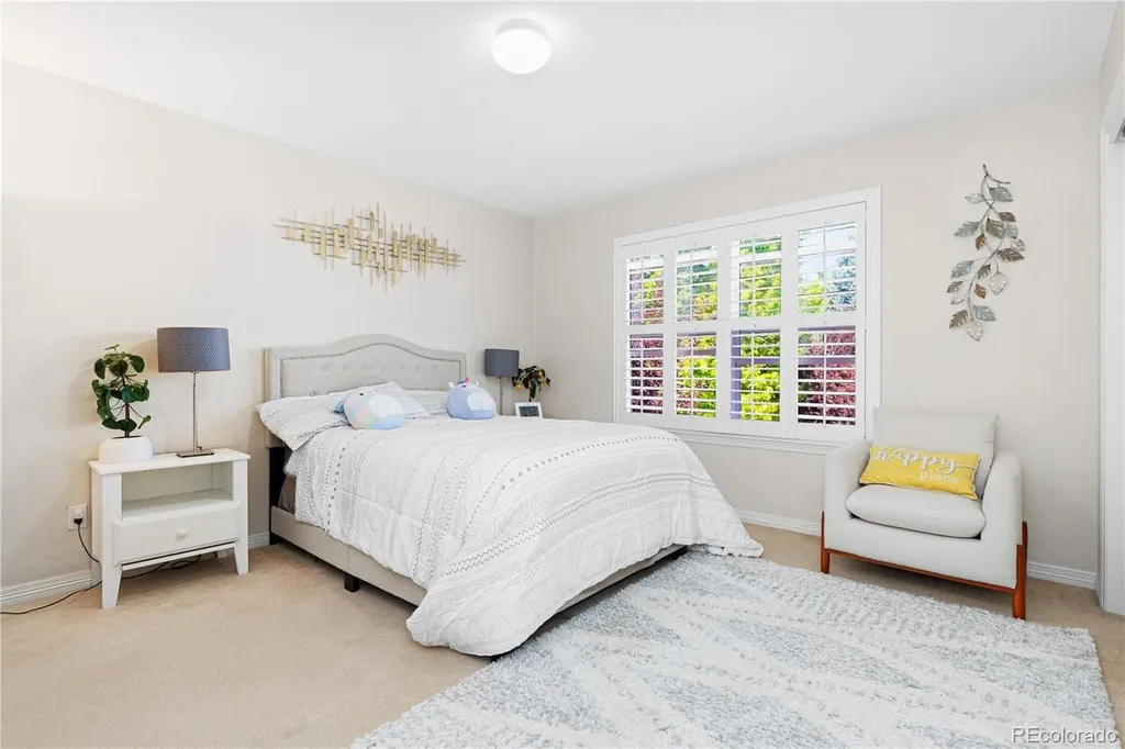 6521 S Walden Way Aurora CO 80016