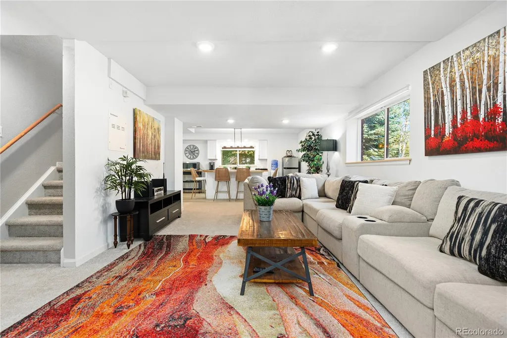 6521 S Walden Way Aurora CO 80016