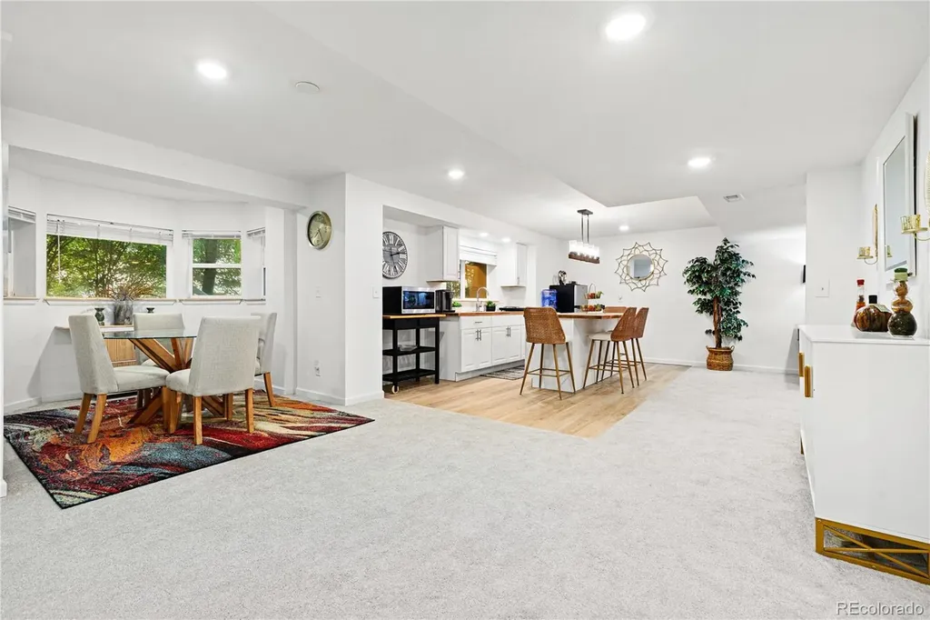 6521 S Walden Way Aurora CO 80016