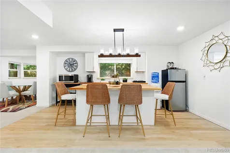 6521 S Walden Way Aurora CO 80016