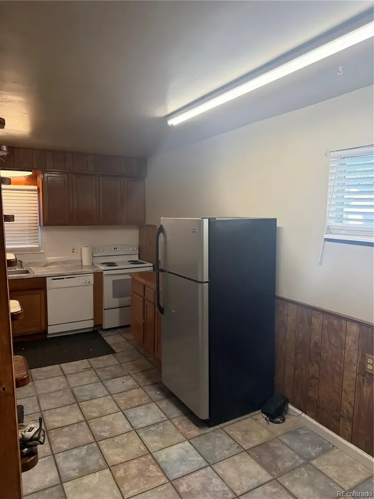 3120 S Pearl Street Englewood CO 80113