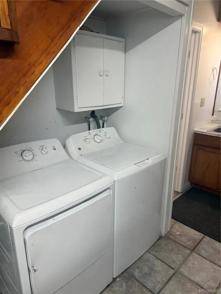 3120 S Pearl Street Englewood CO 80113