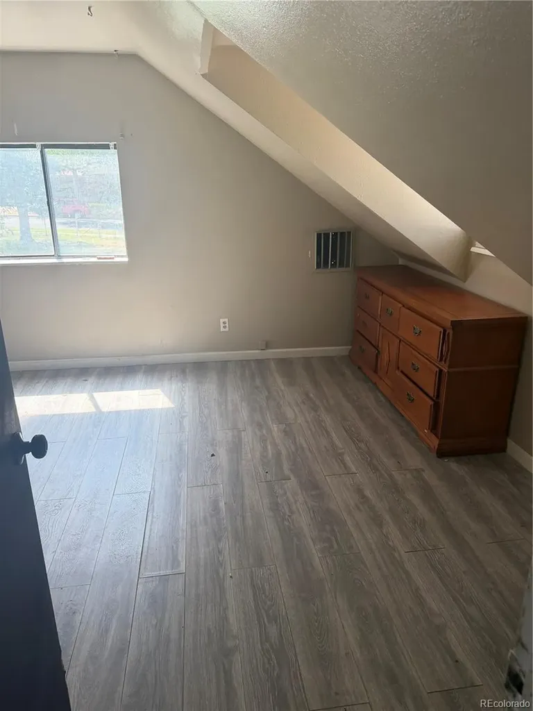 3120 S Pearl Street Englewood CO 80113