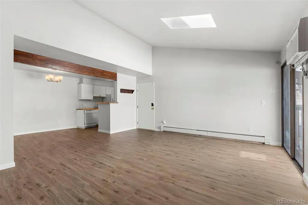 381 S Ames Street Lakewood CO 80226