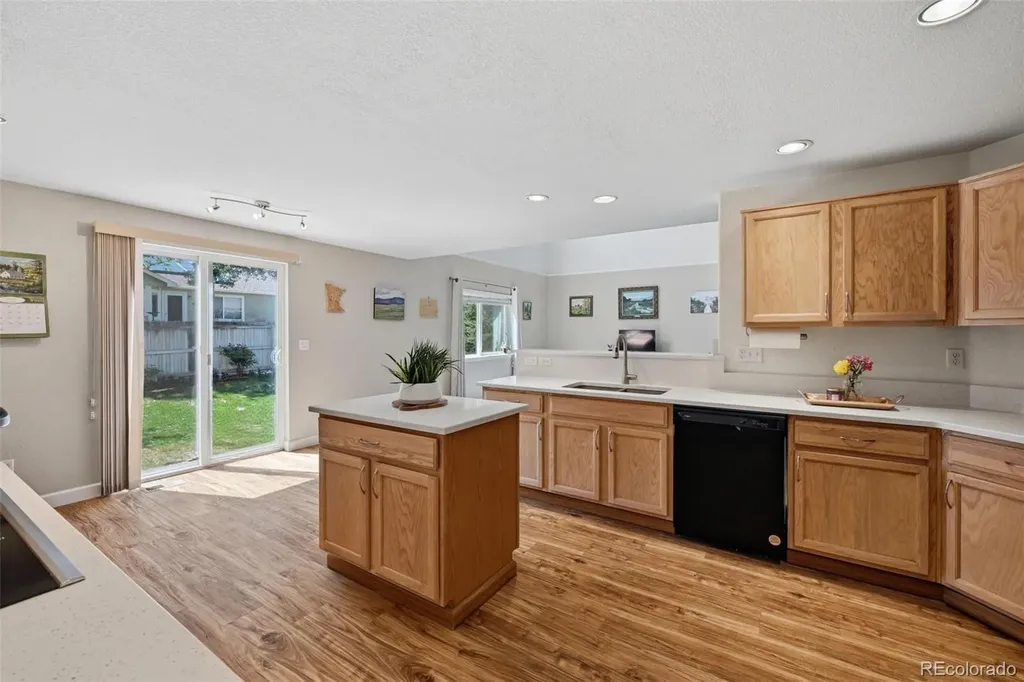 13927 Hudson Way Thornton CO 80602