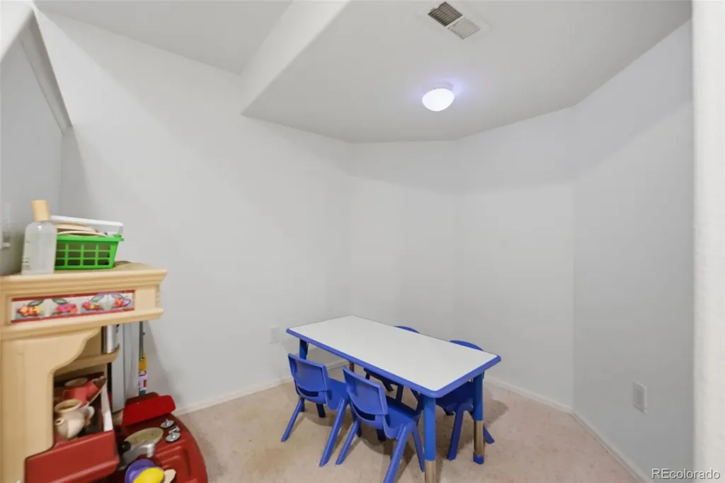 13927 Hudson Way Thornton CO 80602