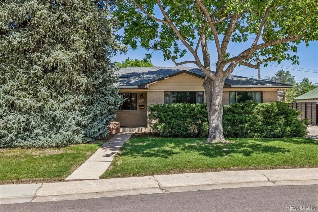 1578 S Jasmine Street Denver CO 80224
