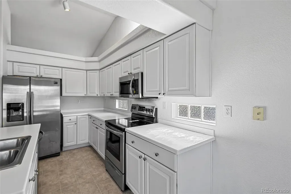5160 Ashbrook Circle Highlands Ranch CO 80130