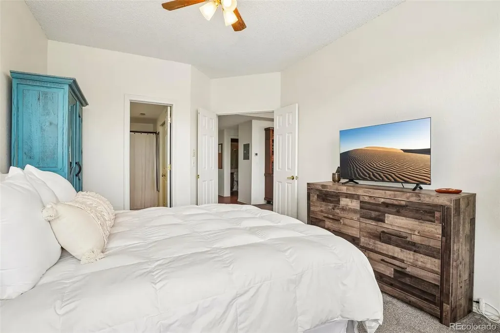 2897 W Riverwalk Circle Littleton CO 80123