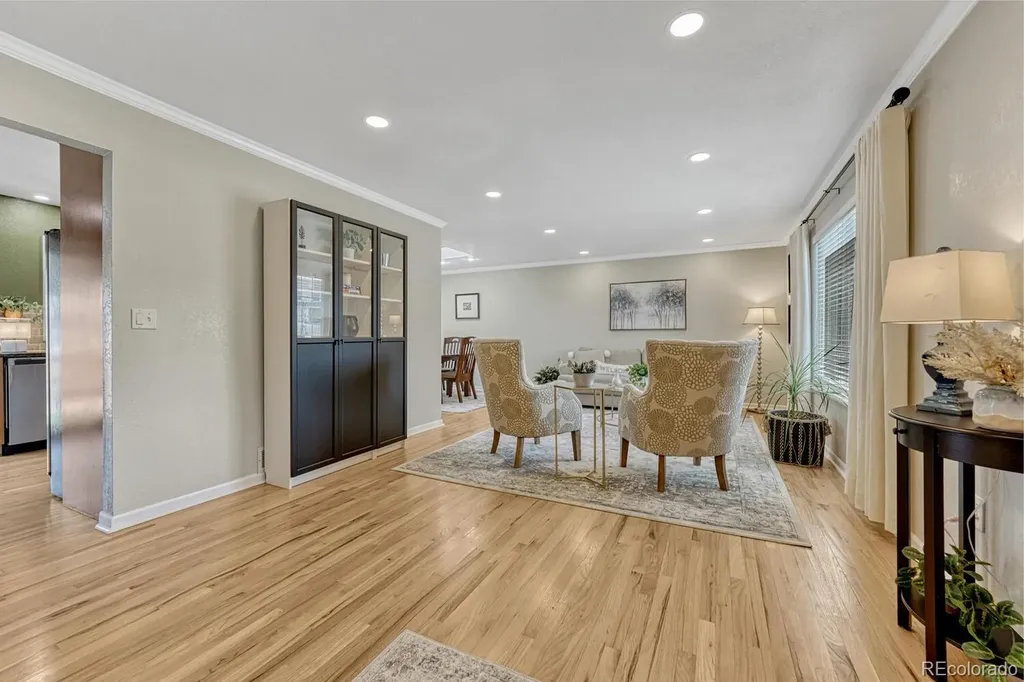 7054 S Elm Street Centennial CO 80122