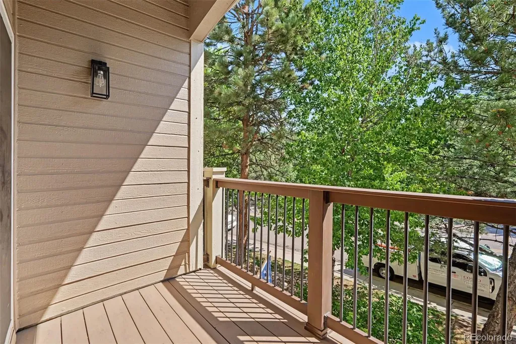 7429 S Alkire Street Littleton CO 80127