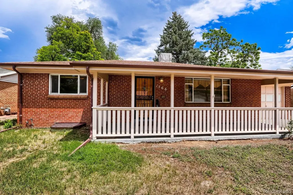 1566 S Depew Street Denver CO 80232