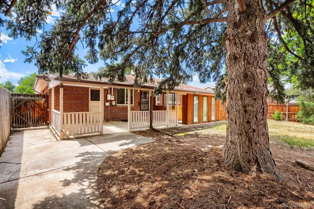 1566 S Depew Street Denver CO 80232