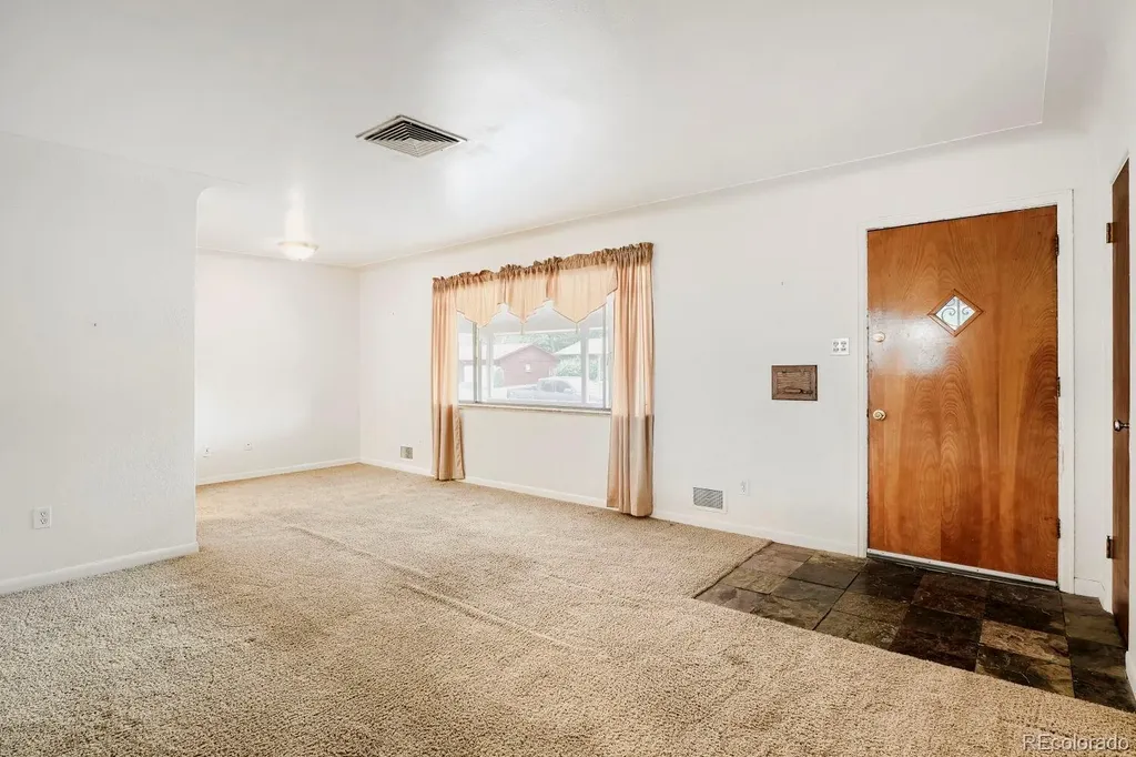 1566 S Depew Street Denver CO 80232