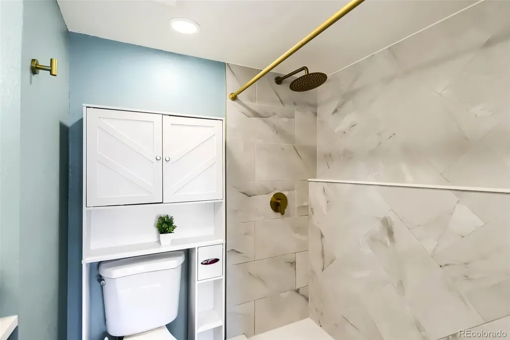 1110 Maclean Street Dacono CO 80514