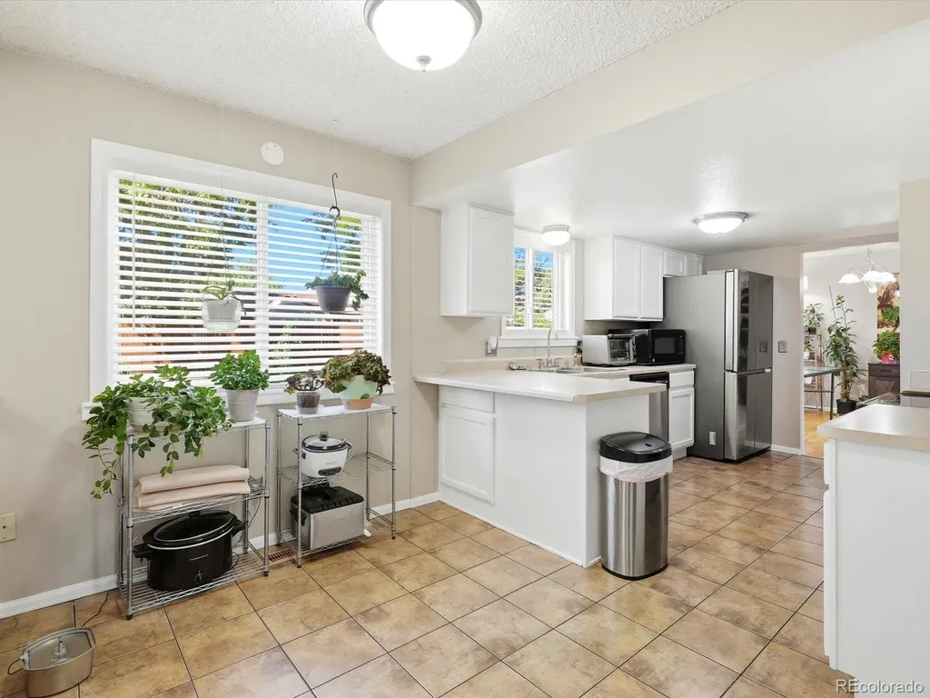 4391 S Estes Street Littleton CO 80123