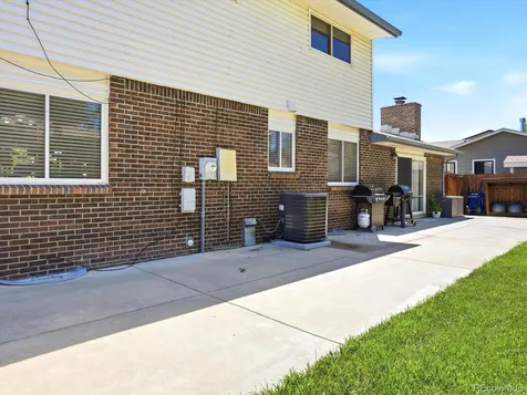 4391 S Estes Street Littleton CO 80123